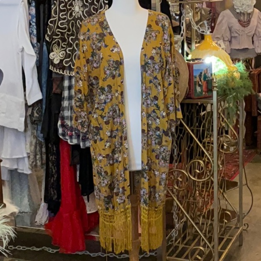 0094 Anandas Collection Yellow Floral Kimono W/ F… - image 1